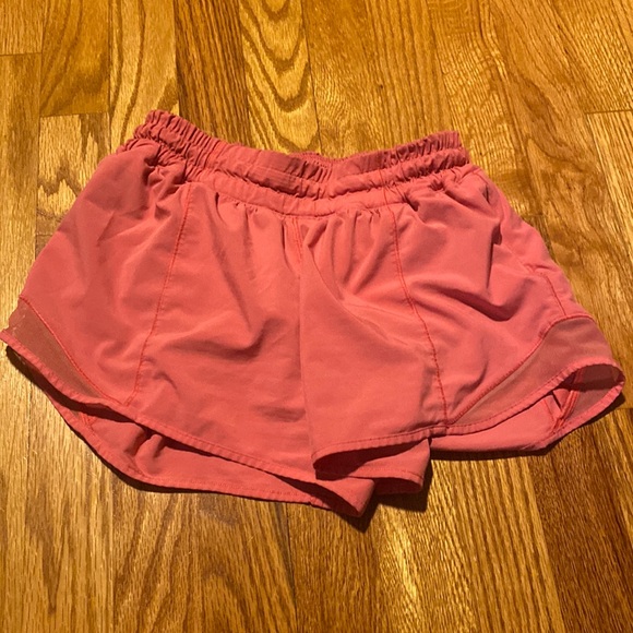 Lulu lemon pink shorts - Picture 1 of 3